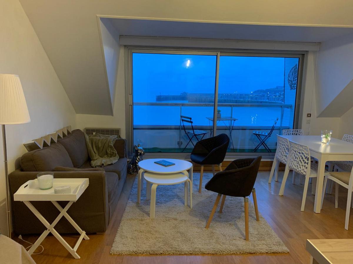 Un Balcon Sur La Mer, Acces Direct A La Plage Гранвиль Экстерьер фото